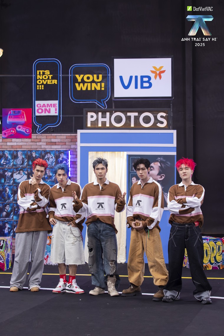 Tập 6 Anh Trai “Say Hi” 2025: Live Stage 3 với concept “Reply 2000s” - 30 Anh Trai được quay về tuổi thơ cùng những trò chơi quen thuộc ảnh 5