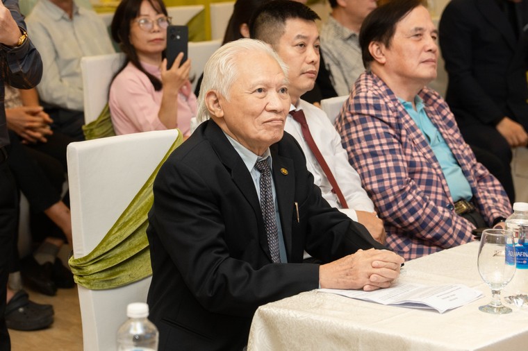 Ra mắt Ban Kinh tế, Ban Chăm sóc Sức khỏe và Câu lạc bộ Nữ Doanh nhân UNESCO: Hình thành hệ sinh thái Kinh tế Nhân văn hướng đến phát triển bền vững ảnh 1