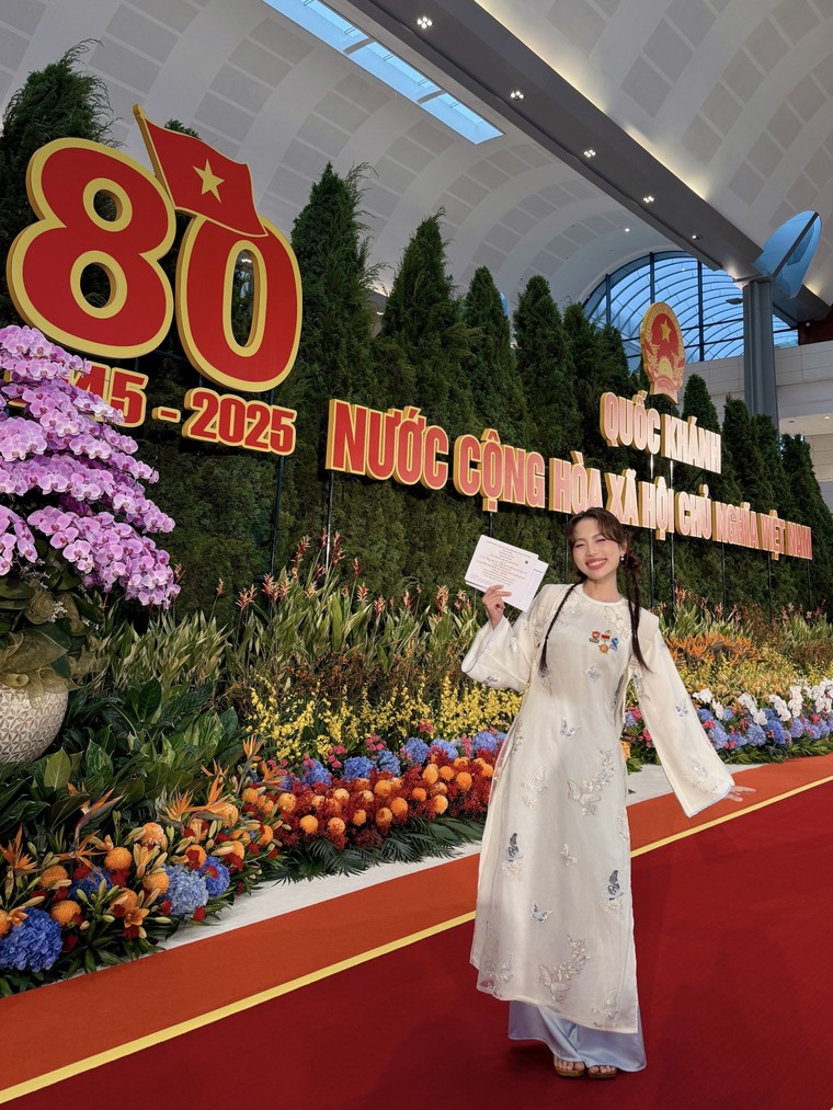 Phương Mỹ Chi - nghệ sĩ gen Z duy nhất xuất hiện trong danh sách những gương mặt kiến tạo thay đổi và truyền cảm tại châu Á của Tatler Most Influential 2025 ảnh 7