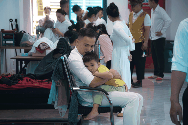 Ấn tượng bộ ảnh về bộ đôi nghệ sĩ Xiếc Thu Hương - Thanh Tuấn ảnh 3