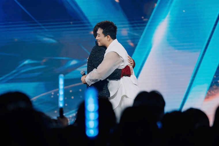 Anh Trai “Say Hi” 2025 tập 12: Hành trình trưởng thành trong âm nhạc của Anh Trai buitruonglinh, Anh Trai Mason Nguyễn, Anh Trai OgeNus và Anh Trai Jey B ảnh 4