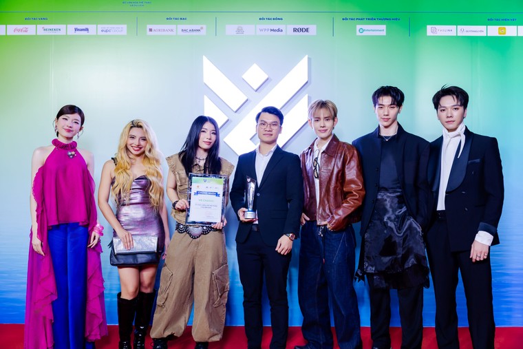 Nhà sản xuất Anh Trai “Say Hi” được vinh danh Tổ chức sáng tạo nội dung của năm tại Vietnam iContent Awards 2025 ảnh 2