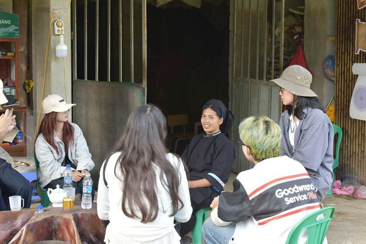 Hồn giấy Dìa Trên ảnh 1