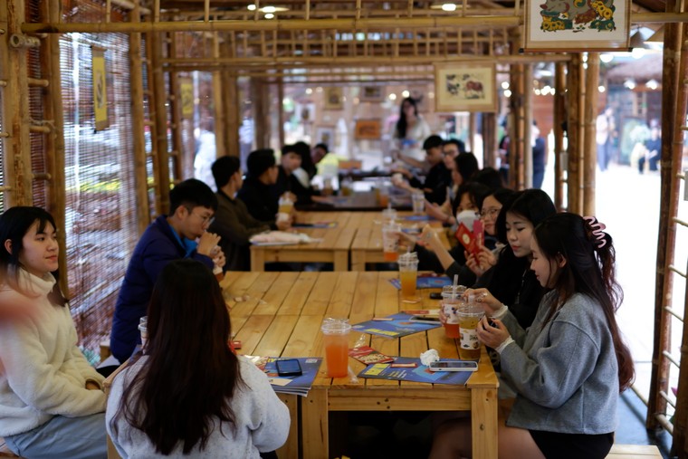 Khi văn hóa dân gian được thổi bùng bằng sức trẻ ảnh 1