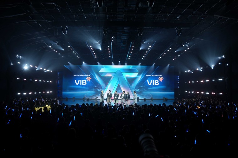 Tập 14 Anh Trai “Say Hi” 2025: Team Anh Trai Sơn.K mang nông trại về sân khấu Say Hi, Anh Trai Cody Nam Võ biết ơn khi được có cơ hội quay trở lại ảnh 1