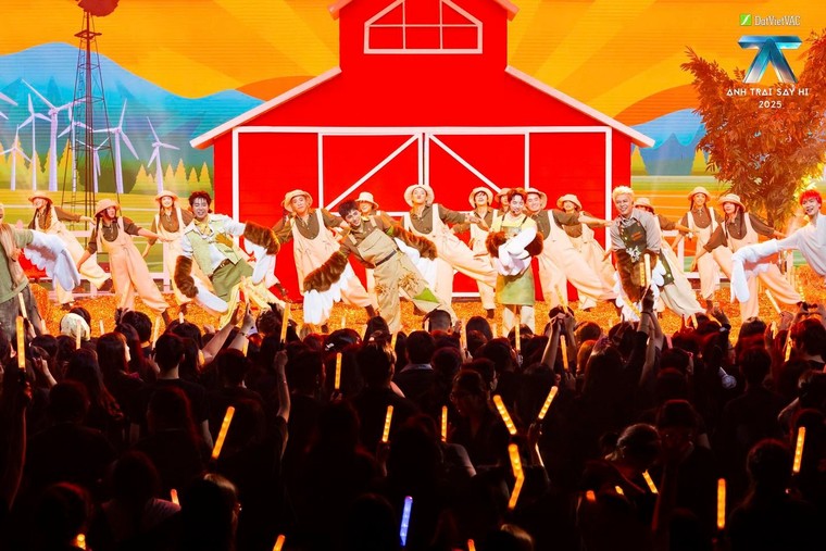 Skyled Sài Gòn rực sáng gọi tên Mason Nguyễn: món quà quy mô bậc nhất từ người hâm mộ sau chung kết Anh Trai Say Hi 2025 ảnh 2