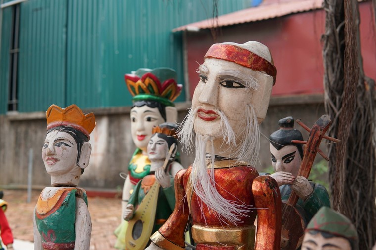 Nghệ nhân Phạm Công Bằng: Người giữ "hồn" rối cạn Tế Tiêu ảnh 2