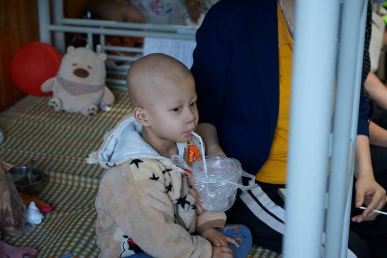 Tổ ấm 0 đồng: mái nhà chung của hàng nghìn bệnh nhân K ảnh 4