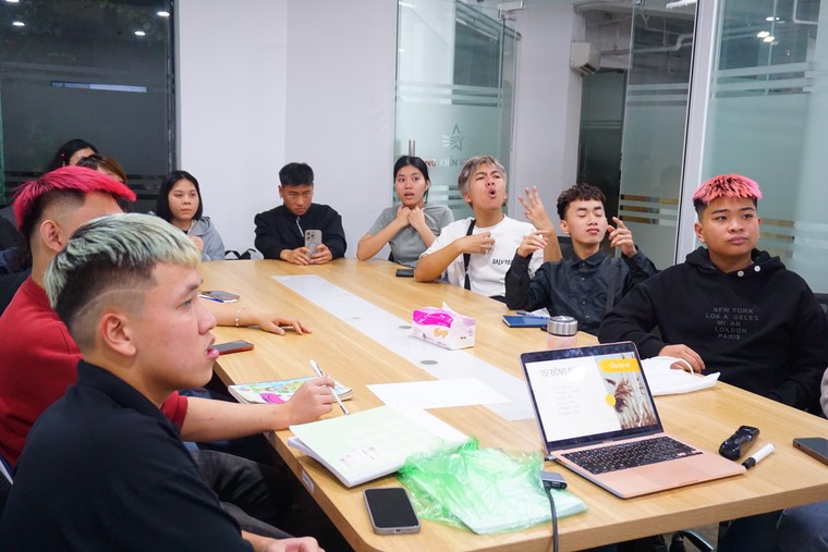 Nơi những đôi tay dạy nhau cất tiếng ảnh 2