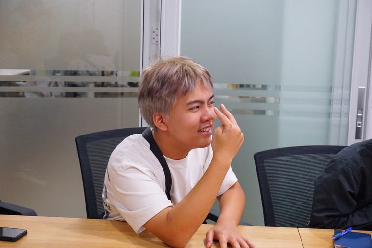 Nơi những đôi tay dạy nhau cất tiếng ảnh 7