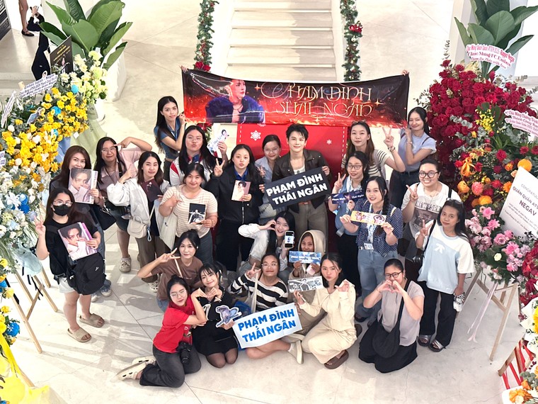 Anh Trai “Say Hi” 2025 - A Merry X’Mas Concert: Kiến tạo bức tranh mùa lễ hội cuối năm quy mô lớn ảnh 2