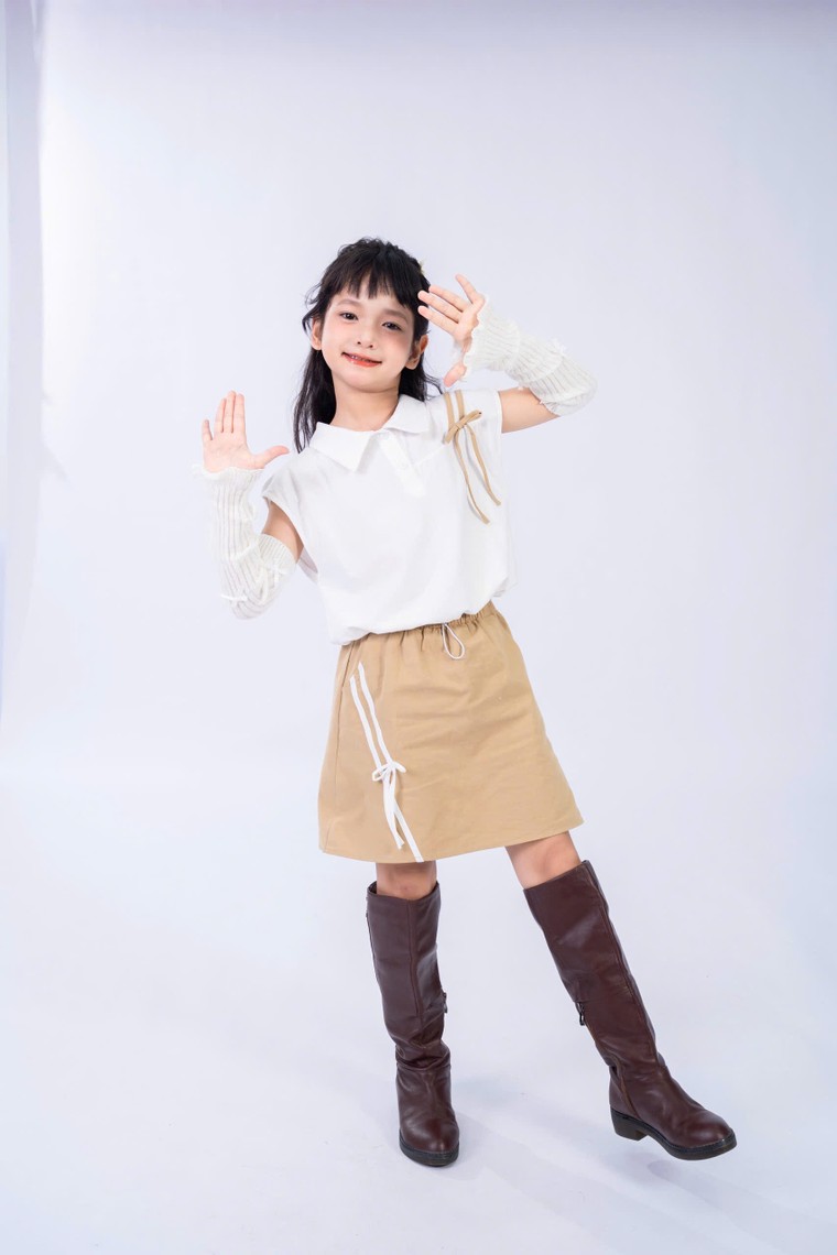 Á quân Face Star Kidz Hà Linh: “Danh hiệu này là niềm vui ngoài mong đợi và là động lực để con tiếp tục theo đuổi nghệ thuật” ảnh 3