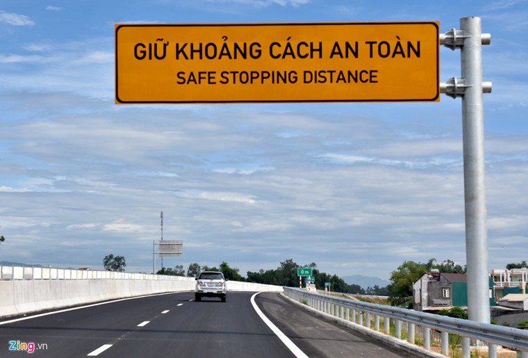 Toàn cảnh cao tốc Đà Nẵng - Quảng Ngãi trước ngày thông xe ảnh 9