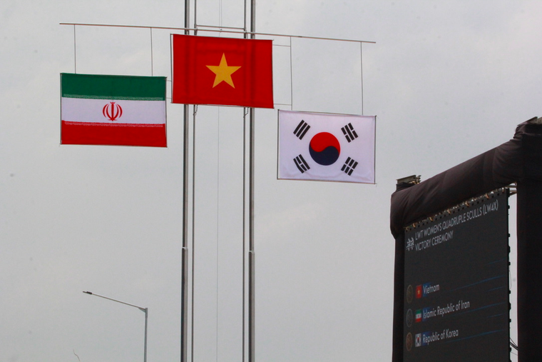 Ảnh: Đội rowing nữ Việt Nam oà khóc khi đoạt HC vàng Asiad đầu tiên ảnh 5