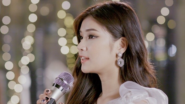 Hoàng Yến Chibi khoe vũ đạo điêu luyện bên cạnh vũ công nào trong Ca khúc 