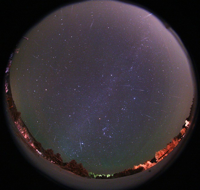 Cách ngắm đêm cực đỉnh mưa sao băng Geminid từ Việt Nam​ ảnh 2