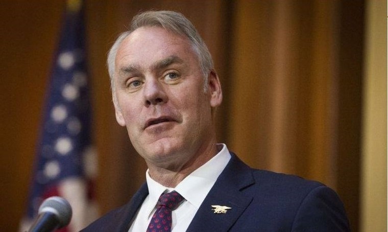 Ông Trump lại bất ngờ thay tướng ảnh 1