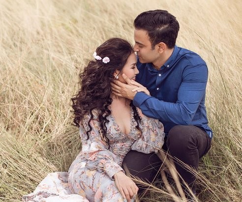 Võ Hạ Trâm bất ngờ lộ danh tính người yêu doanh nhân ngoại quốc hơn 12 tuổi ảnh 3