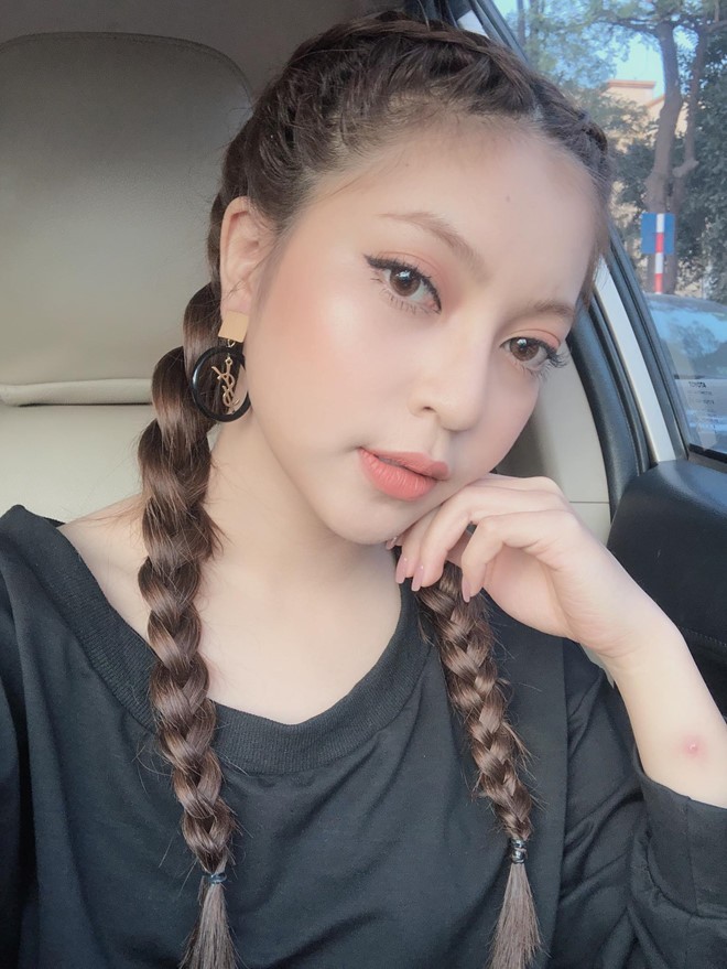 Bạn gái cầu thủ Quang Hải bị chê hát kém trong MV đầu tay ảnh 2