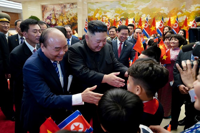 Ảnh: Thủ tướng Nguyễn Xuân Phúc tiếp Chủ tịch Kim Jong-un ảnh 6