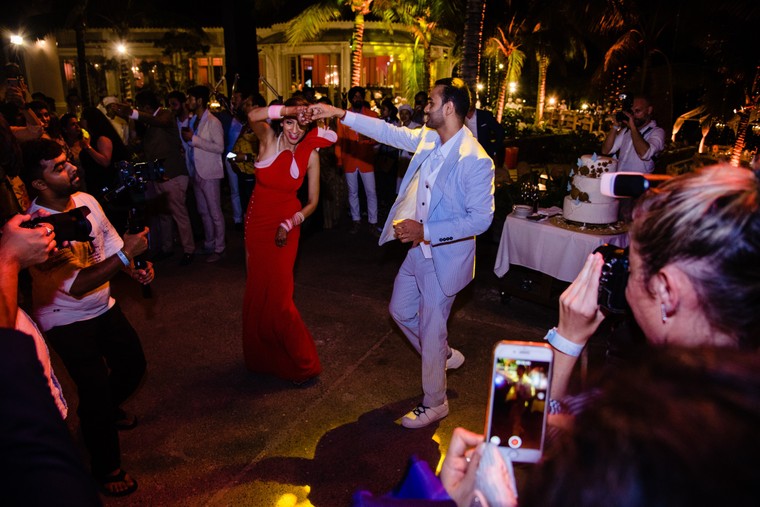 Lễ cưới cặp đôi tỷ phú Ấn Độ - Một phiên bản Gatsby vĩ đại ảnh 9