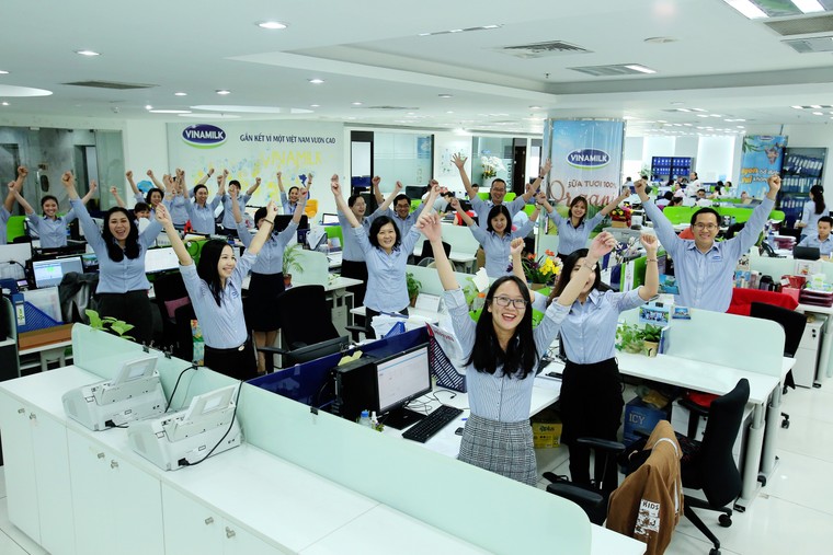 Vinamilk tiếp tục đứng đầu TOP 100 nơi làm việc tốt nhất Việt Nam năm 2018 ảnh 3