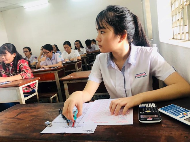 Những loại máy tính nào được mang vào phòng thi THPT Quốc gia 2019? ảnh 1