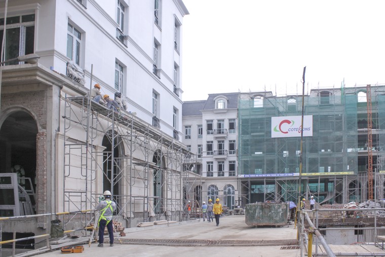 Tín dụng bị siết, doanh nghiệp địa ốc vẫn tỏ ra lạc quan ảnh 1