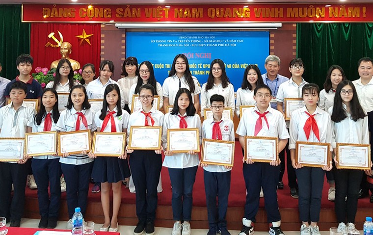 27 học sinh Hà Nội đoạt giải cuộc thi Viết thư quốc tế UPU ảnh 1