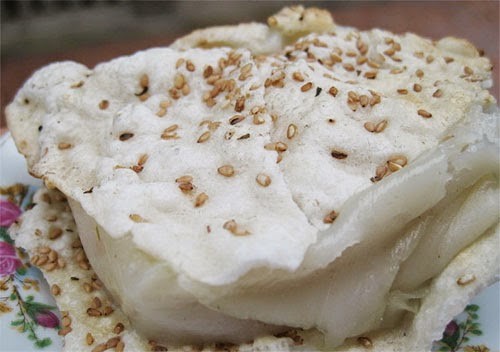 Bánh uôi còn có tên gọi khác là gì?