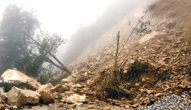 Vừa căng mình dập lửa, Hà Tĩnh lại lo ứng phó mưa lũ ảnh 4