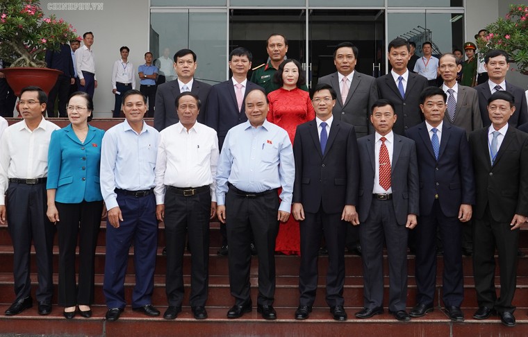 Thực hiện chương trình tiếp xúc cử tri trước kỳ họp thứ 8 ảnh 4