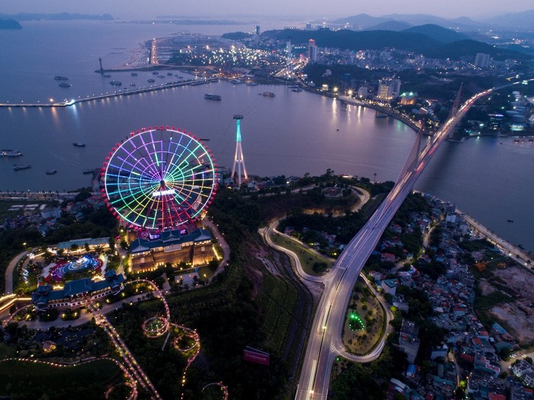 Những lý do khiến du khách đổ về check-in thành phố di sản trong mùa hè này ảnh 7