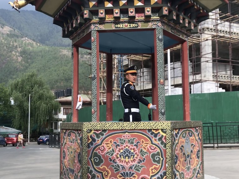 Thủ đô này có tên là gì?