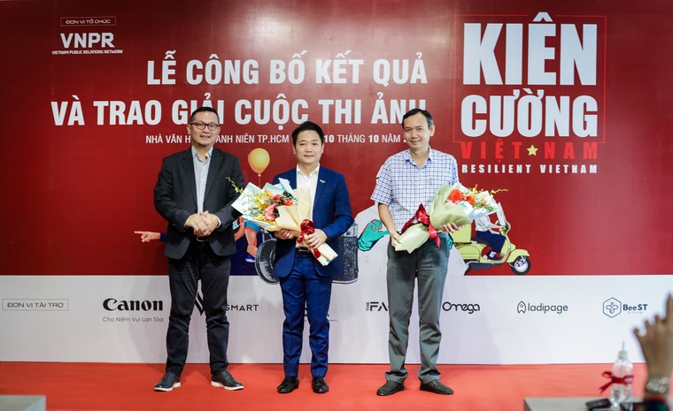 VNPR tổ chức lễ công bố kết quả và trao giải thưởng cuộc thi ảnh ‘Kiên cường Việt Nam’ ảnh 3