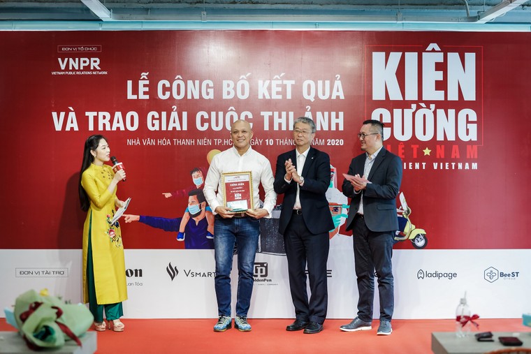 VNPR tổ chức lễ công bố kết quả và trao giải thưởng cuộc thi ảnh ‘Kiên cường Việt Nam’ ảnh 5