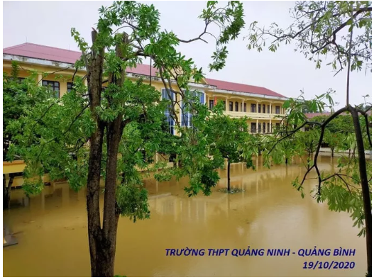 Bức tâm thư của hiệu trưởng gửi học trò vùng lũ Quảng Bình gây bão cộng đồng mạng ảnh 2