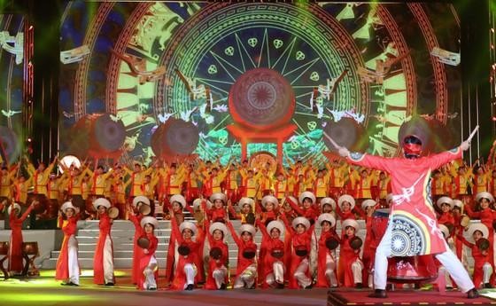 Hoành tráng đêm nhạc Khát vọng - Tỏa sáng ảnh 3