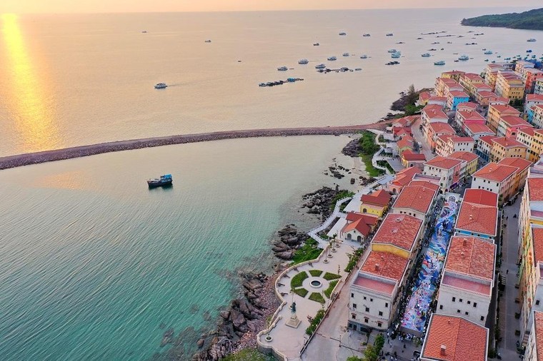 Fashion Voyage #3: Mối lương duyên thời trang - kiến trúc ảnh 1