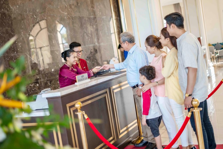 Vingroup ra mắt bộ giải pháp chuyển đổi số quản lý khách sạn toàn diện CiHMS ảnh 1