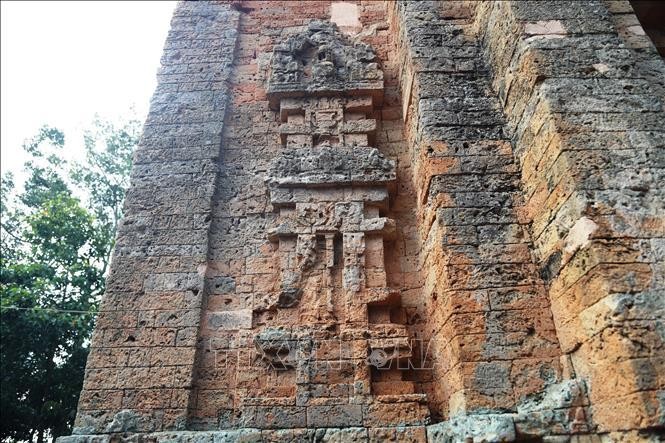 Tháp cổ Bình Thạnh, nơi lưu giữ nền văn hóa Óc-Eo hơn 1.000 năm tuổi ảnh 4