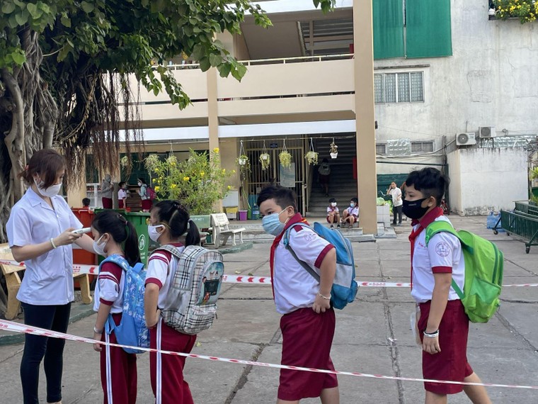 TP Hồ Chí Minh lên phương án mở cửa trường học trở lại theo từng cấp độ dịch ảnh 1