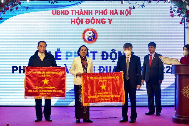 Hội Đông y TP Hà Nội kỷ niệm Ngày thầy thuốc Việt Nam và phát động phong trào thi đua năm 2022 ảnh 2