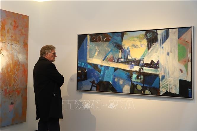 Tranh Việt Nam lần đầu đến London, Anh ảnh 6