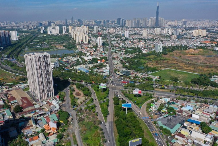 Nhu cầu hình thành khu trung tâm mới tại TP HCM ảnh 2