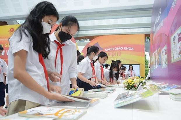 Sách giáo khoa đã đạt mục tiêu đa dạng hóa, nhưng còn 'sạn' ảnh 2