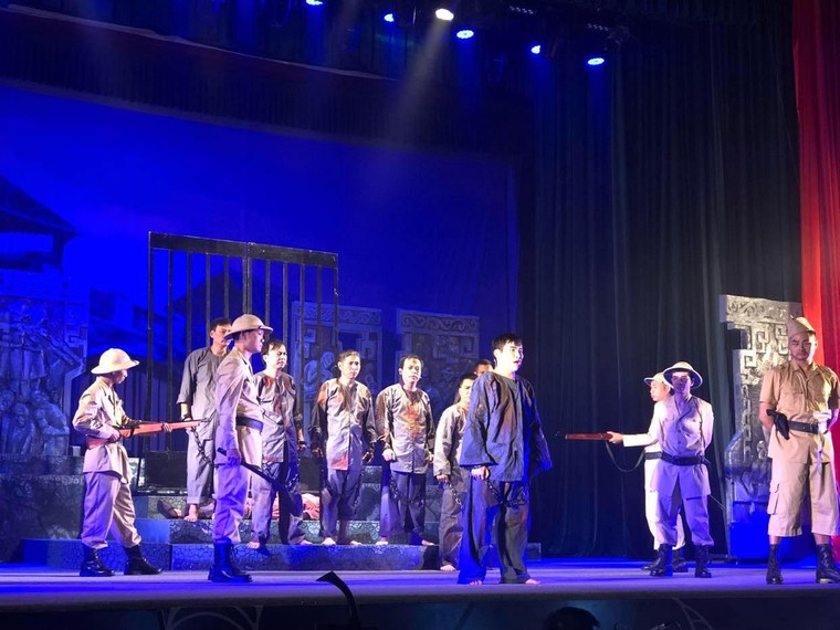 Kể chuyện hoạt động cách mạng của Tổng Bí thư Trường Chinh bằng nghệ thuật chèo ảnh 1