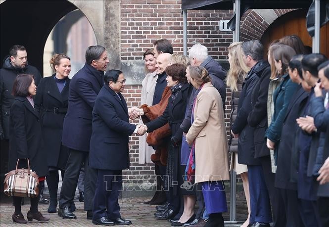 Lễ đón chính thức Thủ tướng Phạm Minh Chính thăm Vương quốc Hà Lan ảnh 1