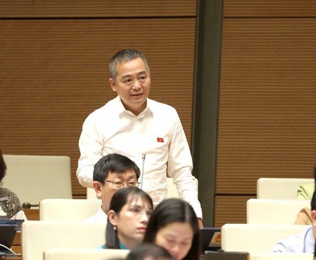 Kiến nghị công bố hết dịch, ngừng nghiên cứu vaccine COVID-19 ảnh 1