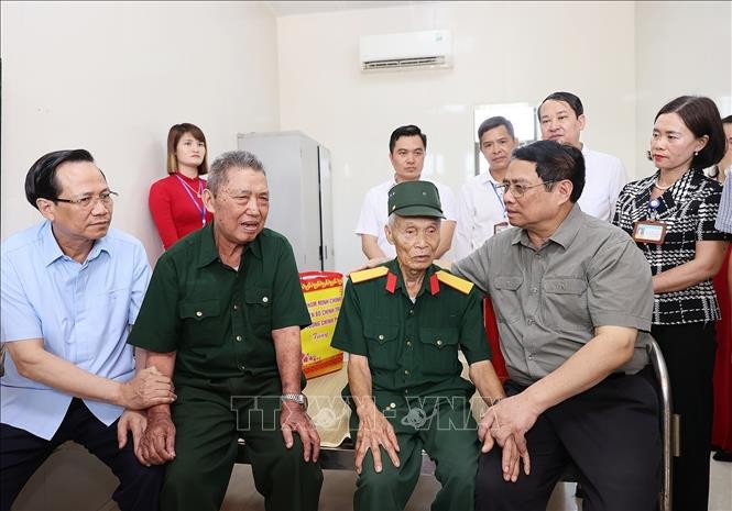 Thủ tướng thăm Trung tâm Điều dưỡng thương binh Nho Quan, Ninh Bình ảnh 6